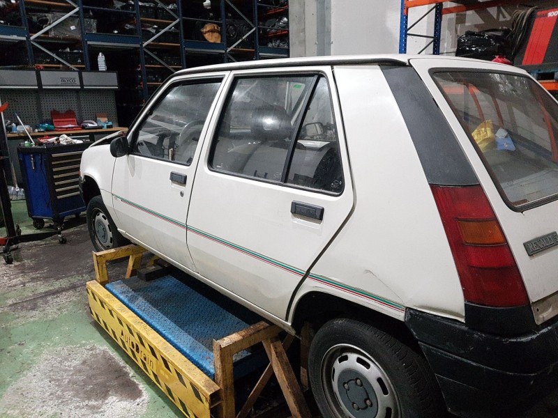 renault super 5 (b/c40_) del año 1988