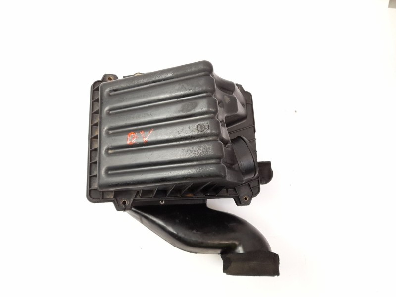 Recambio de filtro aire para ssangyong musso 2.9 tdi grand lux referencia OEM IAM 2311005320  
