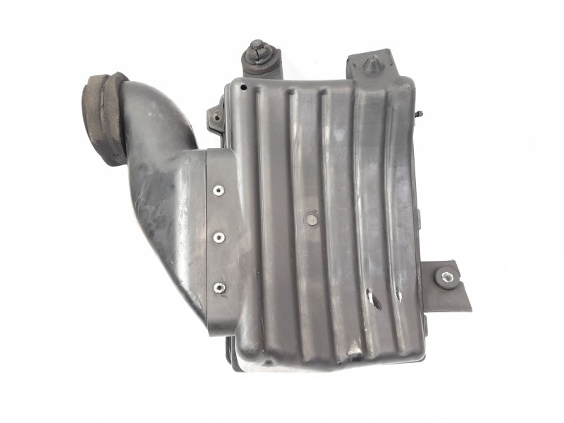 Recambio de filtro aire para ssangyong musso 2.9 tdi grand lux referencia OEM IAM 2311005320  