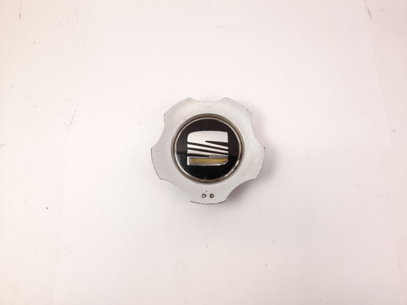 Recambio de tapacubos para seat leon (1m1) 1.6 16v referencia OEM IAM 1M0601149A 063823 1M0601149K