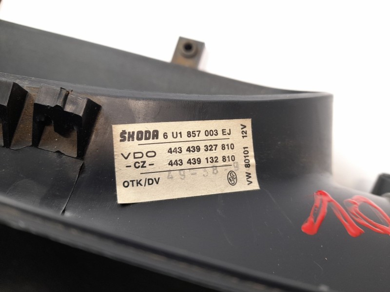 Recambio de moldura para skoda felicia ii (6u1) 1.9 d referencia OEM IAM 6U1857003EJ  443439132810