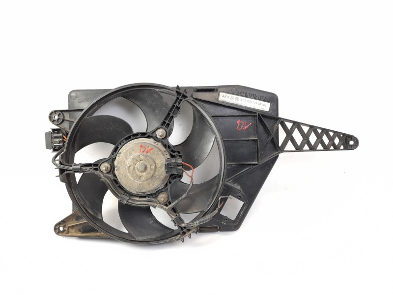 Recambio de electroventilador para skoda felicia ii (6u1) 1.9 d referencia OEM IAM 6U0121251D  441011121176