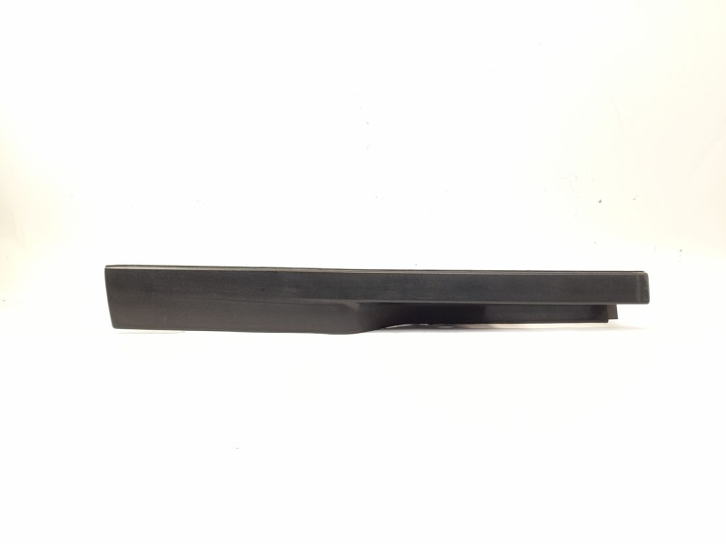 Recambio de moldura para skoda felicia ii (6u1) 1.9 d referencia OEM IAM 6U0827577A  