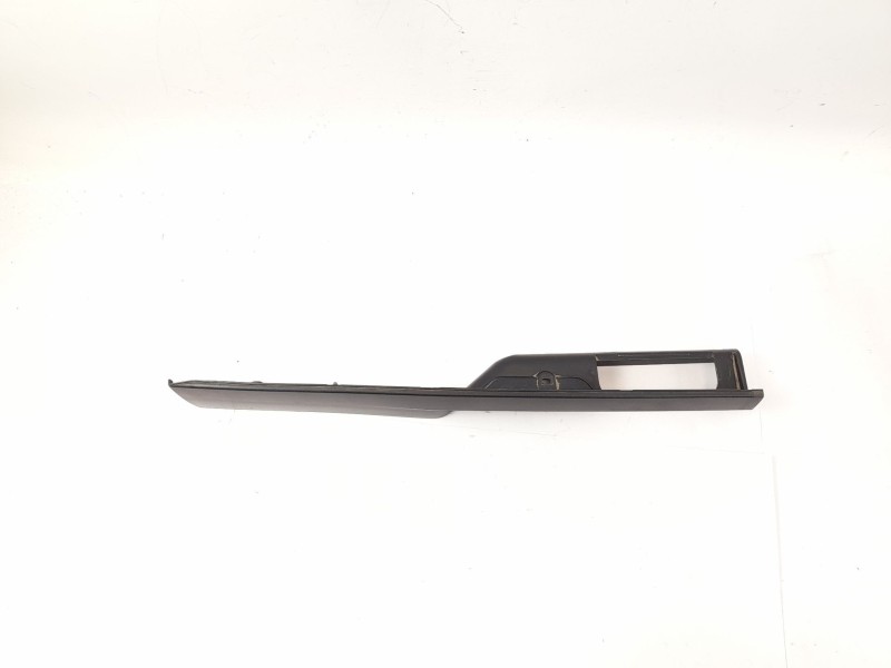Recambio de moldura para skoda felicia ii (6u1) 1.9 d referencia OEM IAM 6U0827577A  