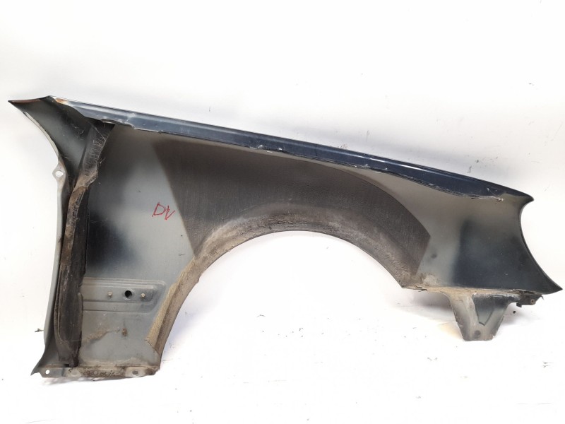 Recambio de aleta delantera izquierda para mercedes-benz clase e (w210) e 280 (210.063) referencia OEM IAM   