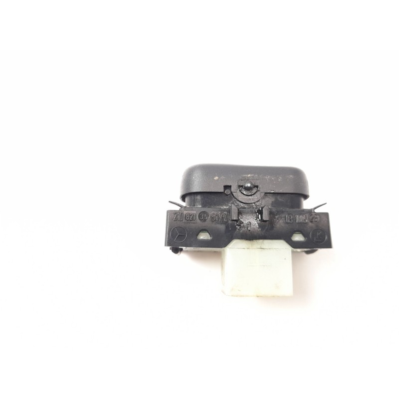Recambio de boton esp para mercedes-benz clase e (w210) e 280 (210.063) referencia OEM IAM 2108213551KZ  03100528