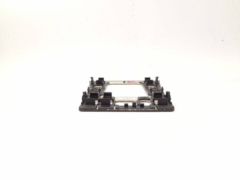 Recambio de moldura para mercedes-benz clase e (w210) e 280 (210.063) referencia OEM IAM A2106808639  