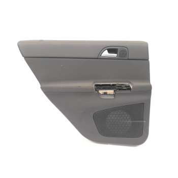 GUARNECIDO PUERTA TRASERA IZQUIERDA 8679479 39860605 