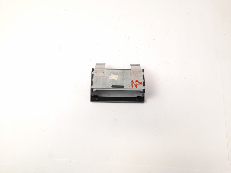 Recambio de cenicero para mercedes-benz clase e (w210) e 280 (210.063) referencia OEM IAM   