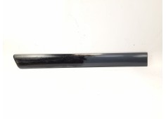 Recambio de moldura para mercedes-benz clase e (w210) e 280 (210.063) referencia OEM IAM A2106909262  