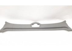 Recambio de moldura para renault kangoo (f/kc0) authentique 4x4 referencia OEM IAM 82000110782 8200110939  2