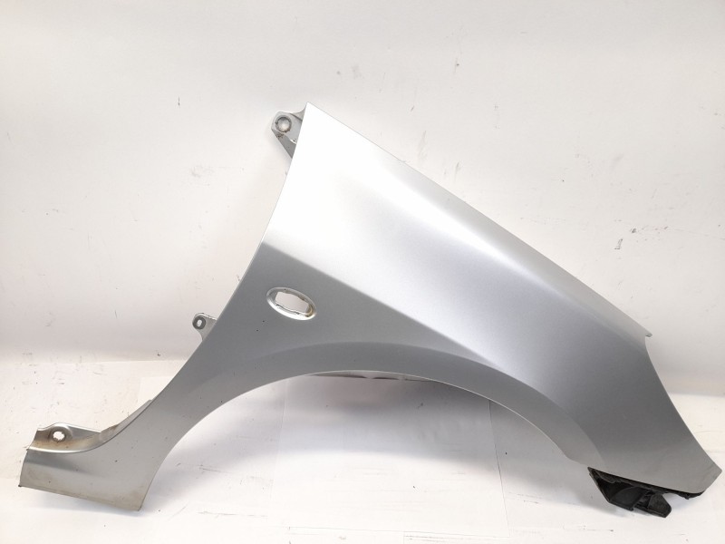 Recambio de aleta delantera derecha para peugeot 307 5p xs+hdi referencia OEM IAM   