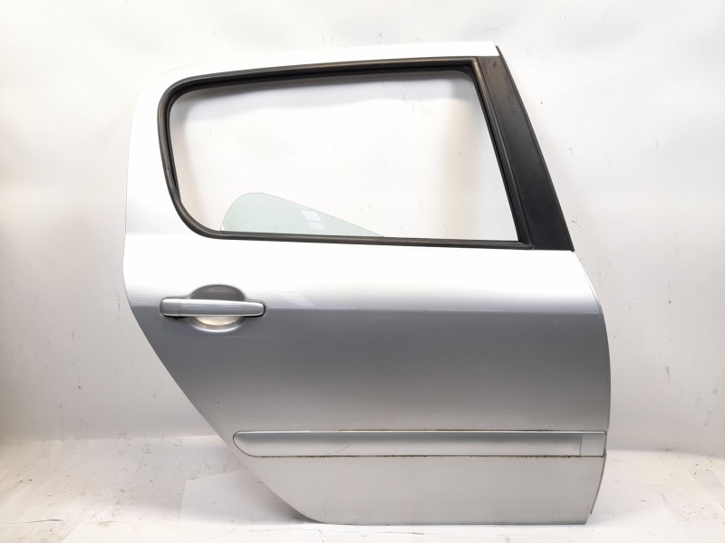 Recambio de puerta trasera derecha para peugeot 307 5p xs+hdi referencia OEM IAM   