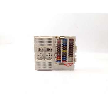 CAJA RELES / FUSIBLES 7T1T14A073BB 