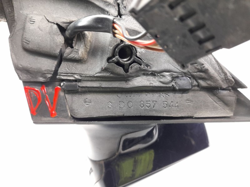 Recambio de retrovisor derecho para audi a4 berlina (b5) 1.9 tdi referencia OEM IAM 8D0857544  