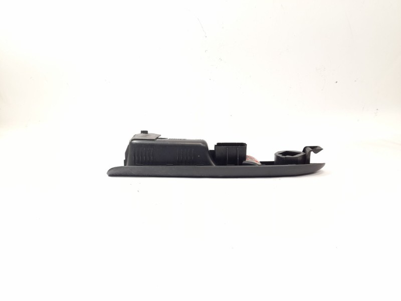Recambio de moldura para renault clio ii (bb_/cb_) 1.5 dci (b/cb07) referencia OEM IAM 8200084005  
