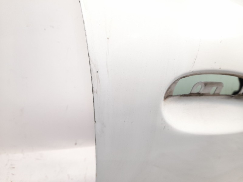 Recambio de puerta delantera derecha para renault clio ii (bb_/cb_) 1.5 dci (b/cb07) referencia OEM IAM   