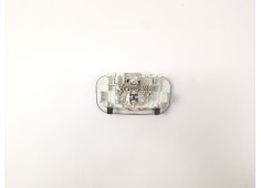 Recambio de luz interior para peugeot 307 5p xs+hdi referencia OEM IAM    2