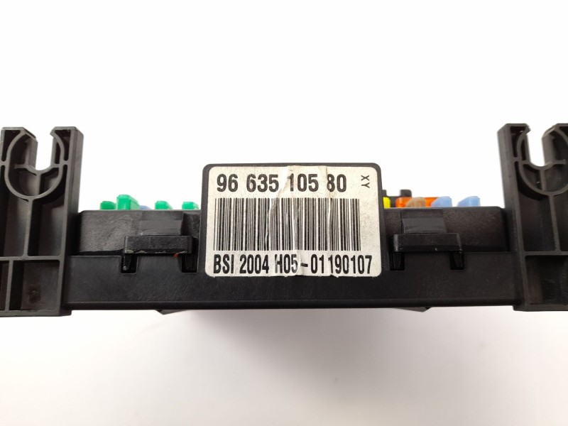 Recambio de caja reles / fusibles para peugeot 307 5p xs+hdi referencia OEM IAM 9663510580 281197392A 216760315B