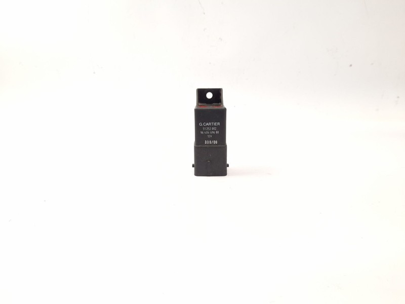 Recambio de caja precalentamiento para peugeot 307 5p xs+hdi referencia OEM IAM 9640469680  51252002