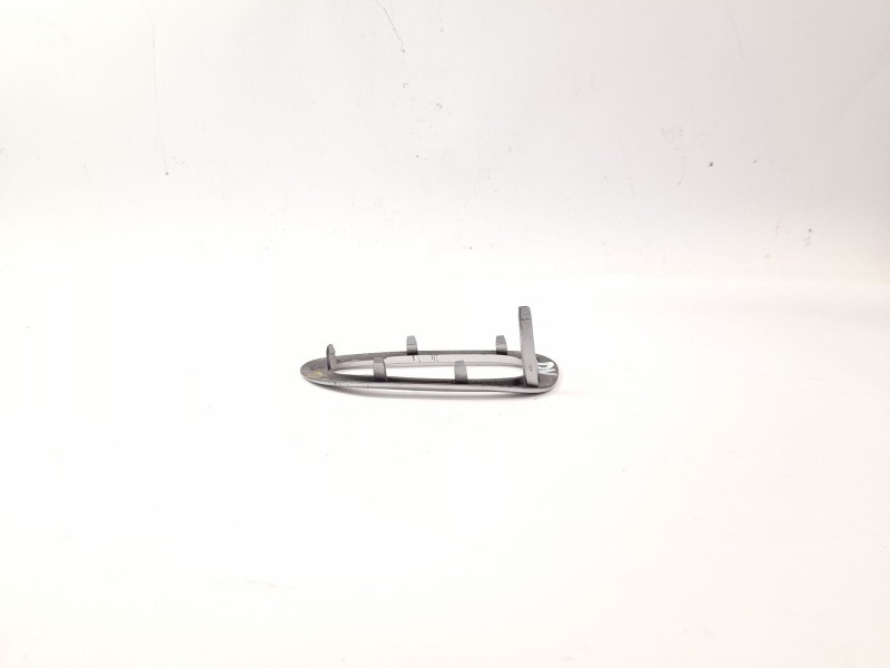 Recambio de moldura para peugeot 307 5p xs+hdi referencia OEM IAM 9634769777  