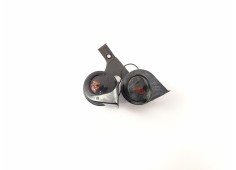 Recambio de claxon para peugeot 307 5p xs+hdi referencia OEM IAM 9657476680 703881157 6033FB1717