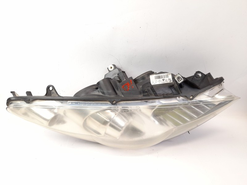 Recambio de faro derecho para peugeot 307 5p xs+hdi referencia OEM IAM 9681832280  43165748