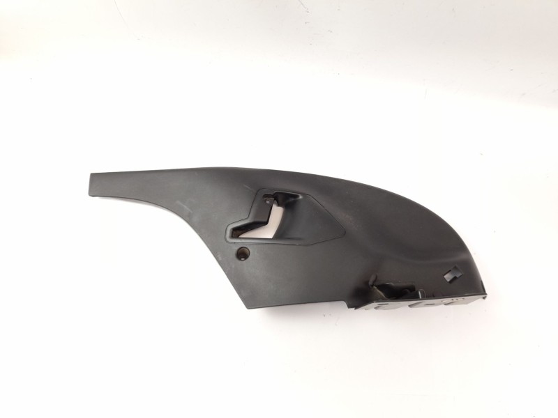 Recambio de moldura para peugeot 307 5p xs+hdi referencia OEM IAM 9682281677  