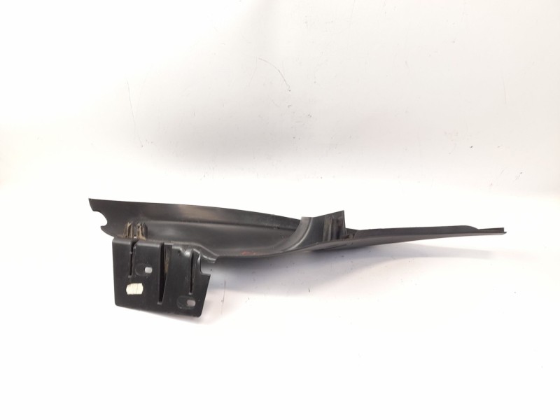 Recambio de moldura para peugeot 307 5p xs+hdi referencia OEM IAM 9682281677  