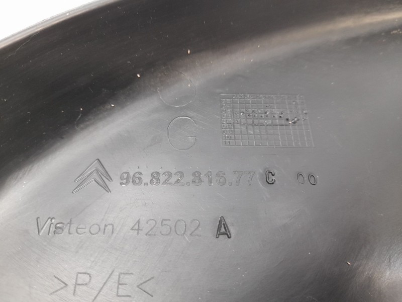 Recambio de moldura para peugeot 307 5p xs+hdi referencia OEM IAM 9682281677  