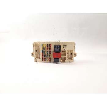 CAJA RELES / FUSIBLES 46558758 