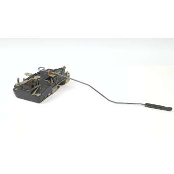 CERRADURA PUERTA DELANTERA IZQUIERDA 