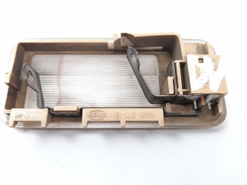Recambio de luz interior para bmw serie 3 touring (e46) 320d referencia OEM IAM 140929  