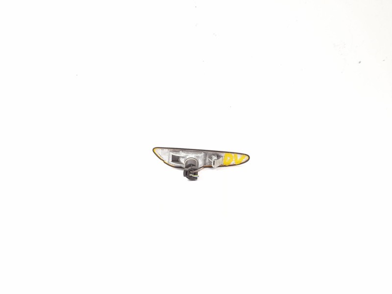 Recambio de piloto lateral izquierdo para bmw serie 3 touring (e46) 320d referencia OEM IAM 69113675  4166L