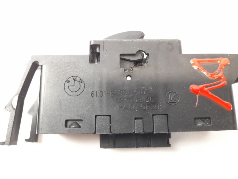 Recambio de piloto lateral derecho para bmw serie 3 touring (e46) 320d referencia OEM IAM 69113685  4166R
