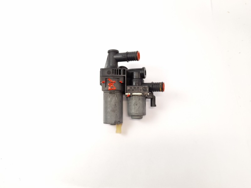 Recambio de bomba agua de calefaccion para bmw serie 3 touring (e46) 320d referencia OEM IAM 64118369807  1147412149
