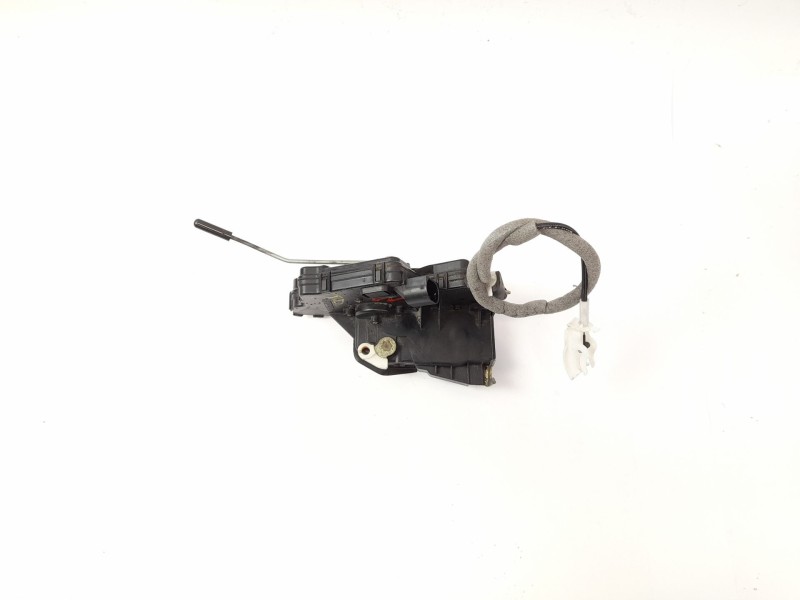 Recambio de cerradura puerta trasera derecha para bmw serie 3 touring (e46) 320d referencia OEM IAM   