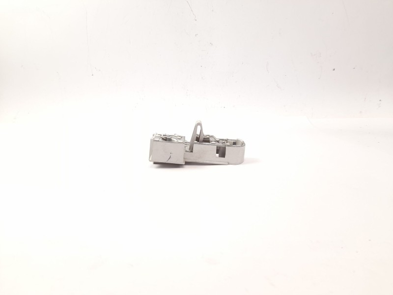 Recambio de portalamparas para bmw serie 3 touring (e46) 320d referencia OEM IAM 8368761  