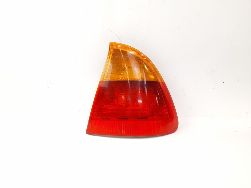 Recambio de piloto trasero derecho para bmw serie 3 touring (e46) 320d referencia OEM IAM 63216905628  28670202