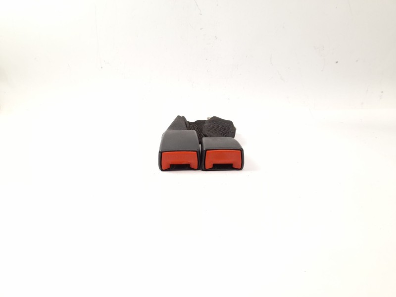 Recambio de enganche cinturon seguridad trasero central para bmw serie 3 touring (e46) 320d referencia OEM IAM   