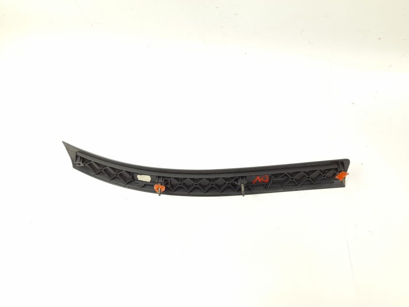 Recambio de moldura para bmw serie 3 touring (e46) 320d referencia OEM IAM 8196102  