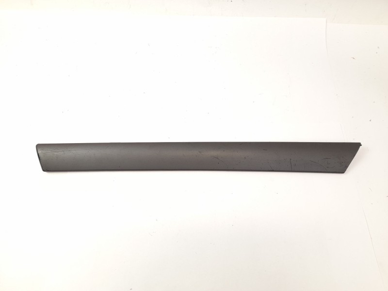 Recambio de moldura para bmw serie 3 touring (e46) 320d referencia OEM IAM 8213993  
