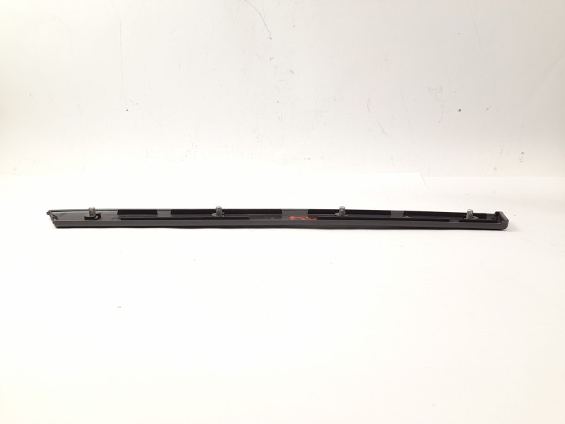 Recambio de moldura para bmw serie 3 touring (e46) 320d referencia OEM IAM 8213993  