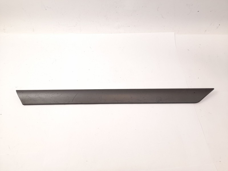 Recambio de moldura para bmw serie 3 touring (e46) 320d referencia OEM IAM 8213996  