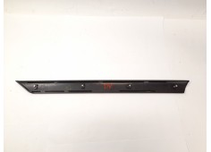 Recambio de moldura para bmw serie 3 touring (e46) 320d referencia OEM IAM 8213996   2