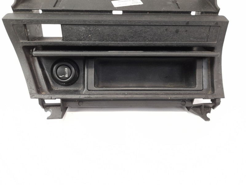 Recambio de cenicero para bmw serie 3 touring (e46) 320d referencia OEM IAM 307090100 307090800 307110100