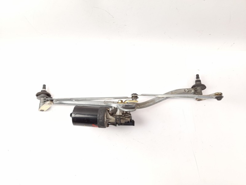 Recambio de motor limpia delantero para bmw serie 3 touring (e46) 320d referencia OEM IAM 67638362155 DLB101570 0390241355