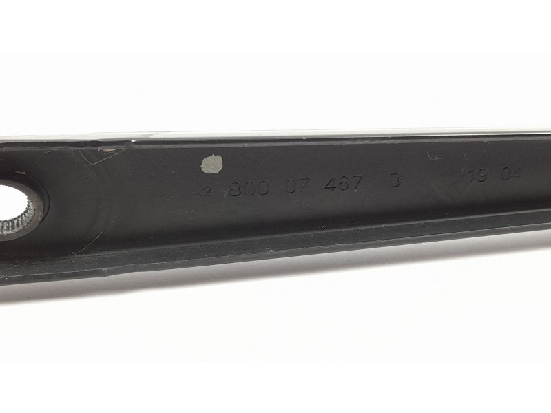 Recambio de brazo limpia delantero izquierdo para nissan kubistar (x76) 1.5 dci referencia OEM IAM 80007467B  