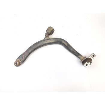 BRAZO SUSPENSION INFERIOR DELANTERO DERECHO 