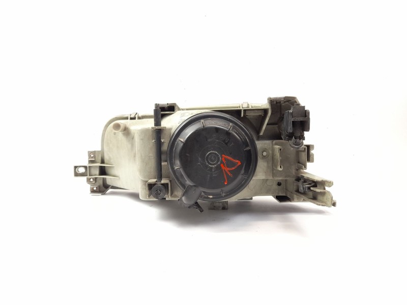 Recambio de faro derecho para renault 21 sedán (l48_) 1.7 (l48e) referencia OEM IAM 7700792920  082776